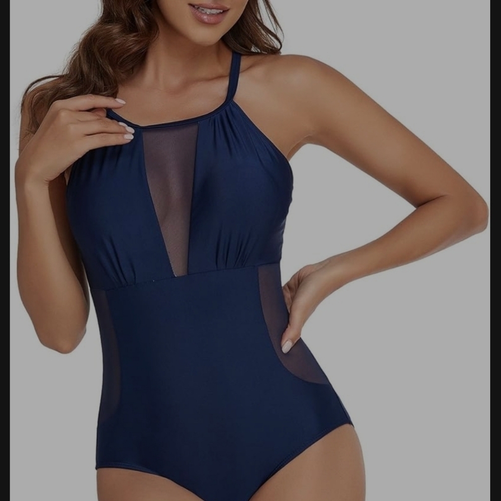 ALEEFA WOMEN'S One Piece swimsuit XS new